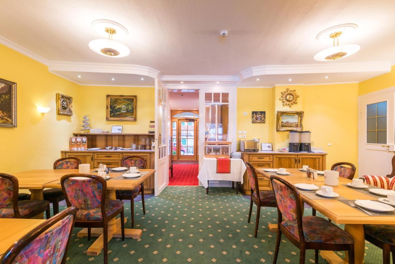 Hotel Garni Almenrausch Und Edelweiss 가르미슈파르텐키르헨 외부 사진
