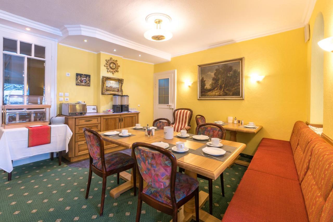 Hotel Garni Almenrausch Und Edelweiss 가르미슈파르텐키르헨 외부 사진