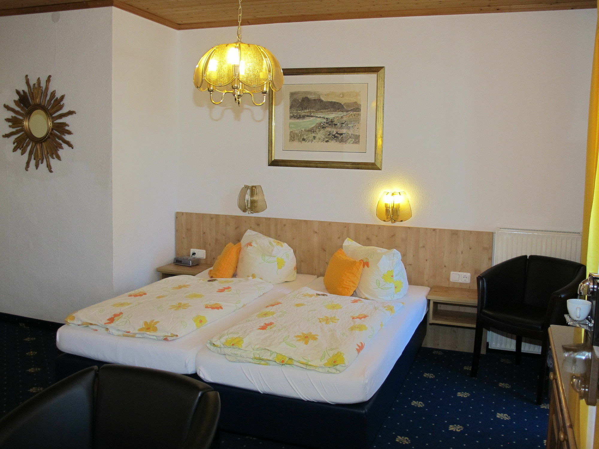 Hotel Garni Almenrausch Und Edelweiss 가르미슈파르텐키르헨 외부 사진